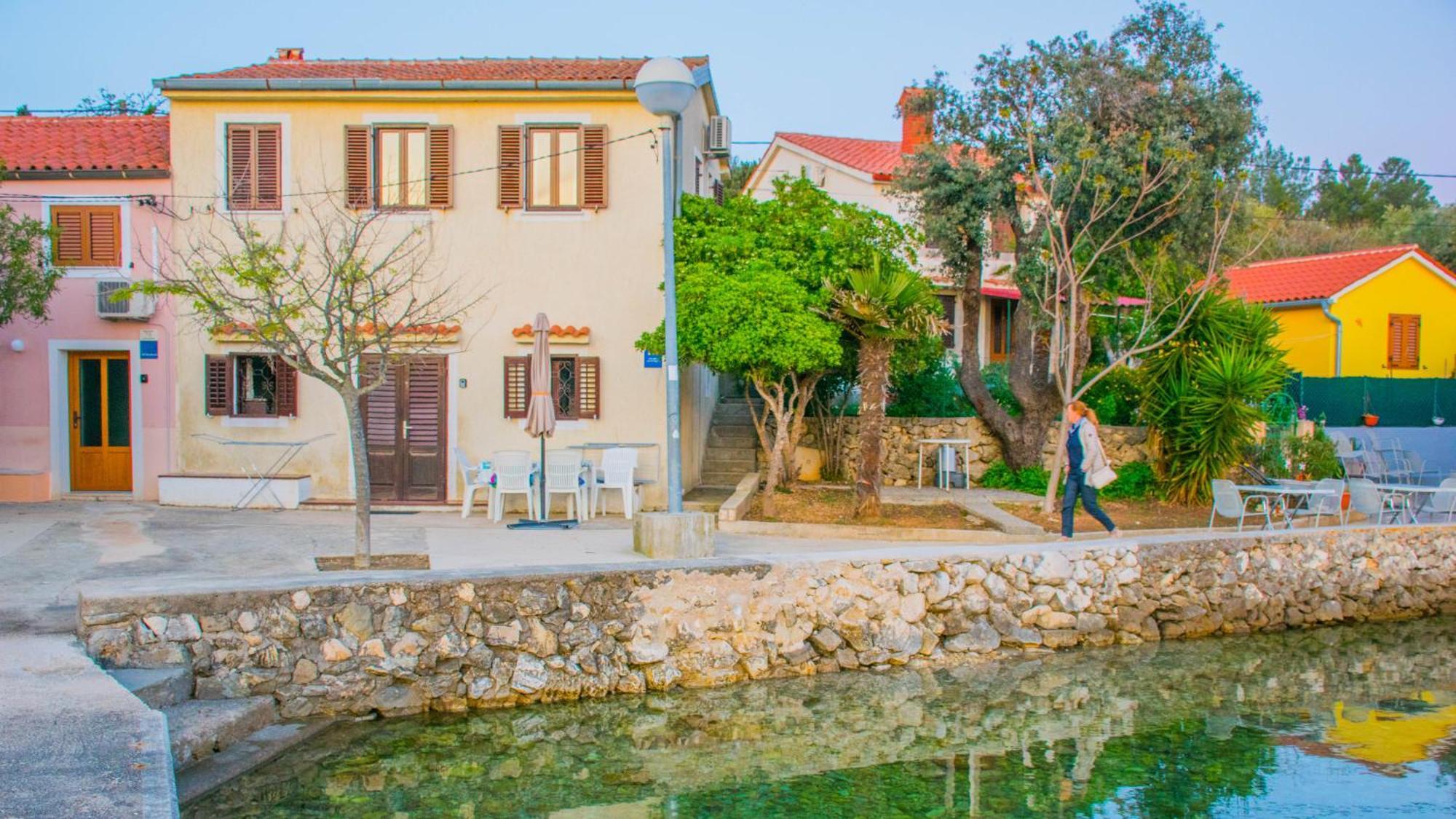 Holiday House Punta Blue & Orange 5M From The Sea, Island Cres Punta Kriza Room photo
