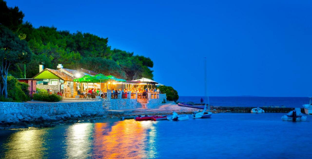 Holiday House Punta Blue & Orange 5M From The Sea, Island Cres Punta Kriza Exterior photo